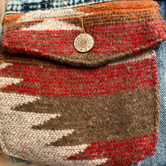 🎁 Blue🌵Aztec Print Distressed Hem Denim Jacket - Picture 15 of 16